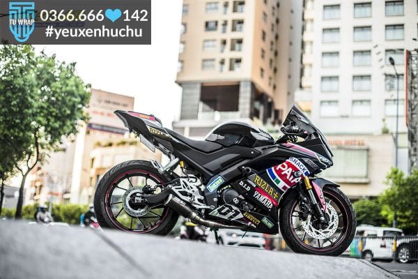 yamaha r15 pata đen đỏ