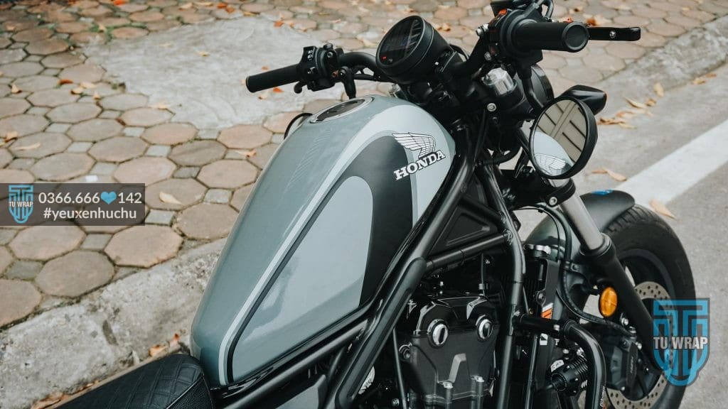 Honda Yebel 300 xám xi măng 11