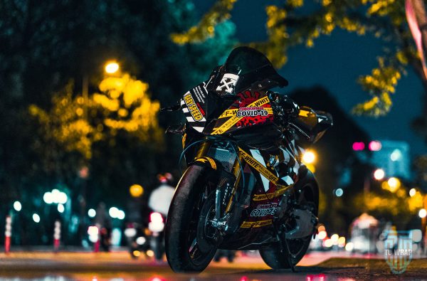 bmw s1000rr covid-19