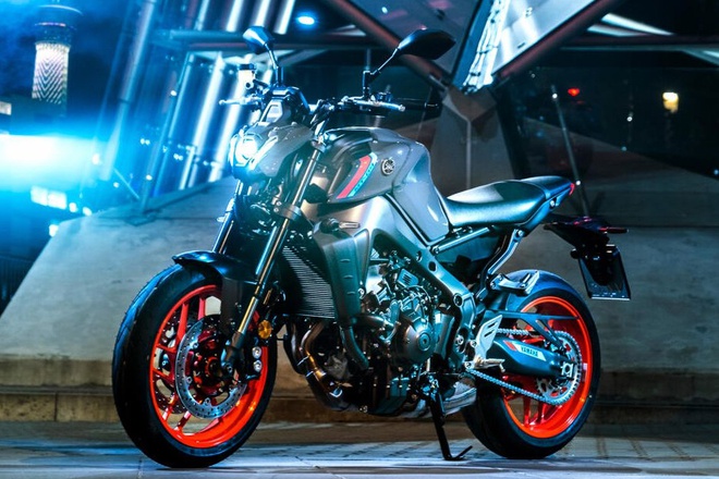 yamaha mt-09 2021 vừa ra mắt tại châu âu " the darkness " gây xôn xao 6