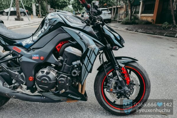 z1000 đổi màu đen bóng lên tem rời raptor