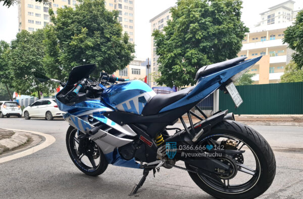 yamaha r15 đổi màu lên tem rời chrome