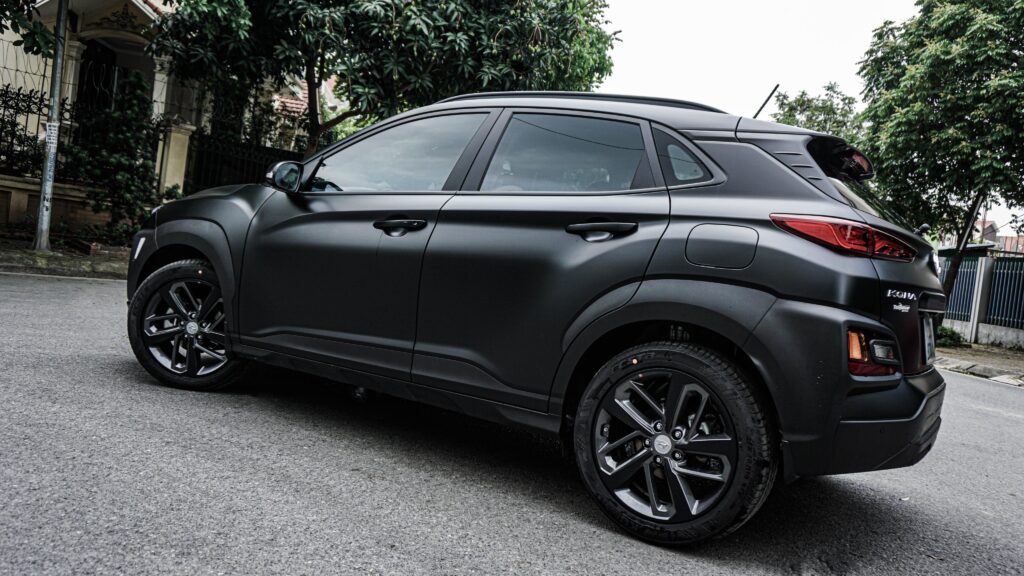 hyundai kona dán đổi màu đen mờ cm01m 8